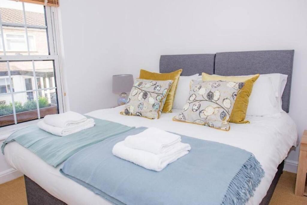 Midsummer Cottage Cambridge מראה חיצוני תמונה